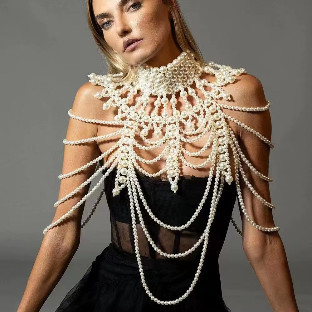 Most Popular Luxury Pearl Body Chain Vest Instagram Blogger with European Hand-Beaded Pearl Shoulder Chain Jewelry