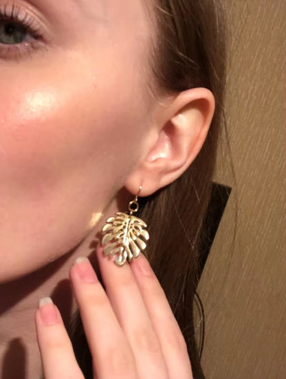 New Trend Gold Color Plating Monstera Leaf Overlap Drop Earrings for Women Girl Elegant Naturalism Casual Jewelry Hot Summer